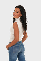 "Casual" top white