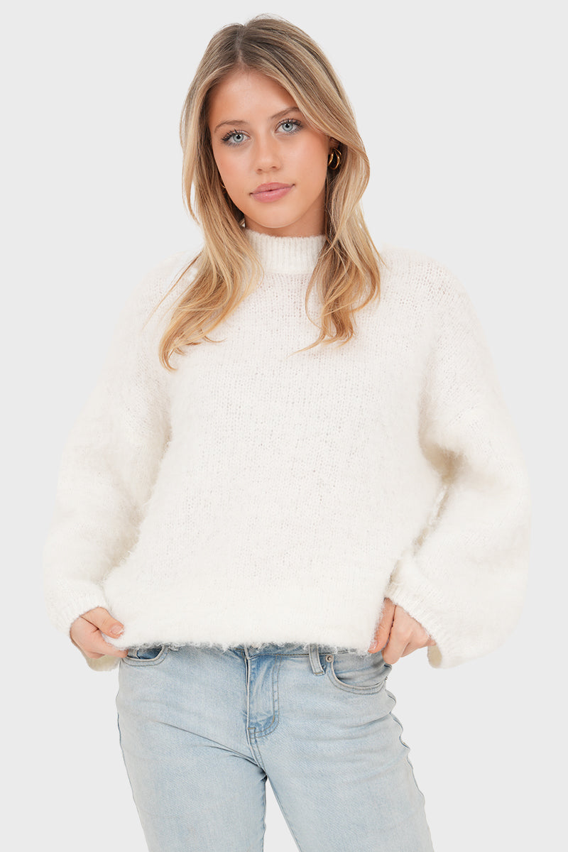 "Ame" sweater white