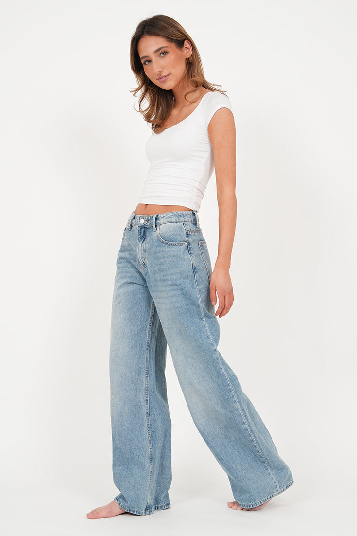 "Austin" wide leg jeans light blue