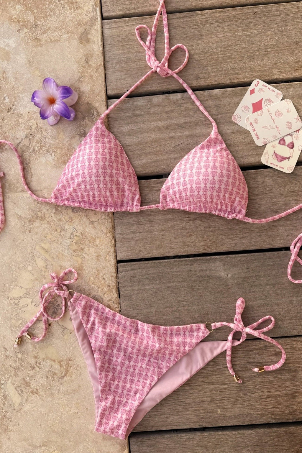 "Coastline" bikini top