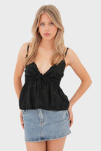 "Wavy" top black