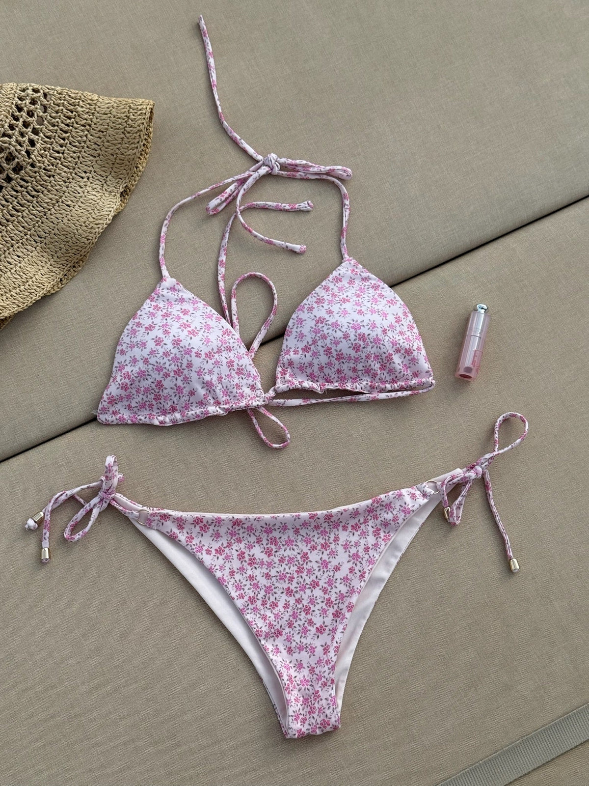 "Bliss" bikini top pink